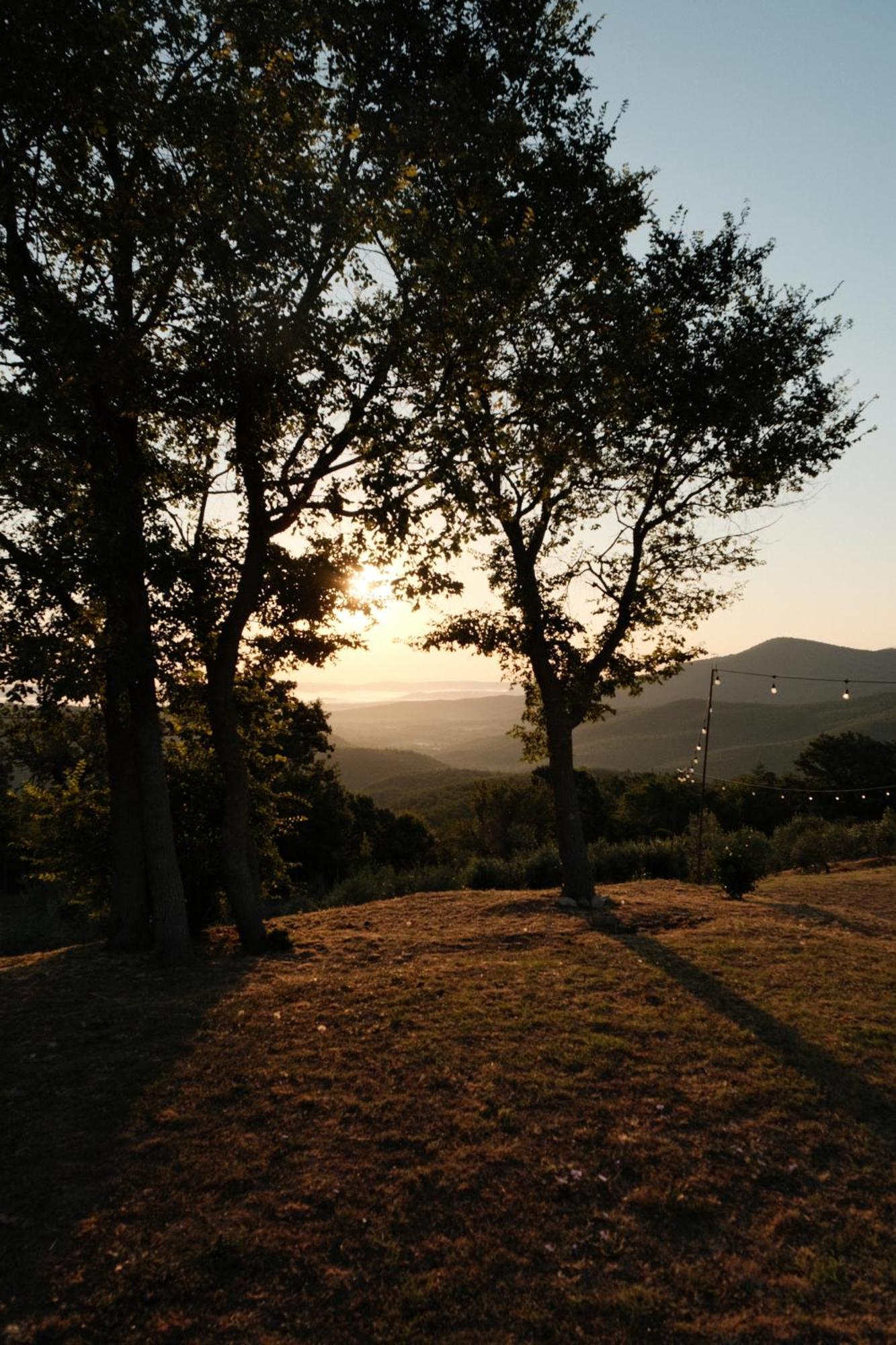 Vin Hotel - Wine Resort And Agriturismo Montieri Ngoại thất bức ảnh