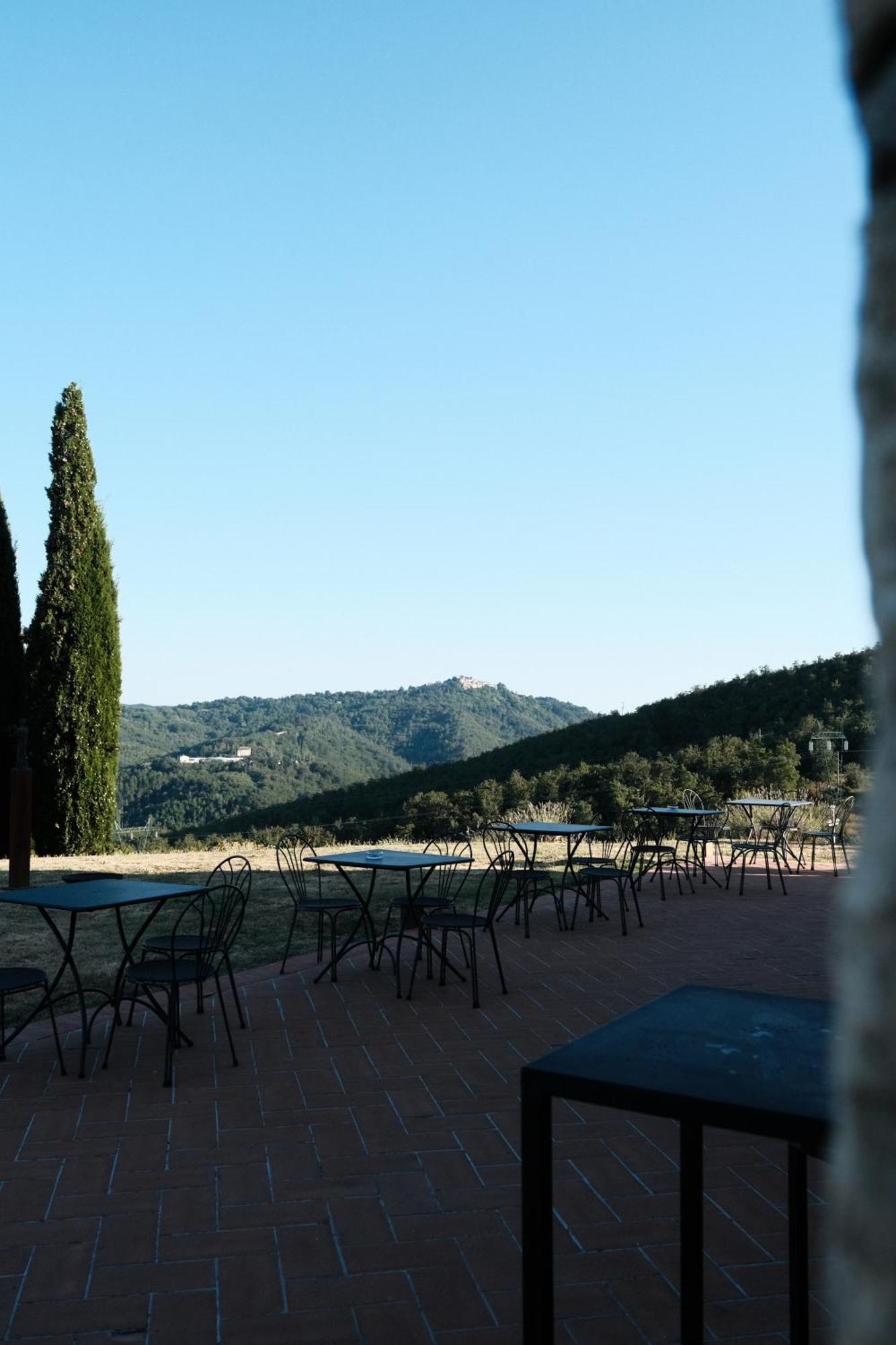 Vin Hotel - Wine Resort And Agriturismo Montieri Ngoại thất bức ảnh