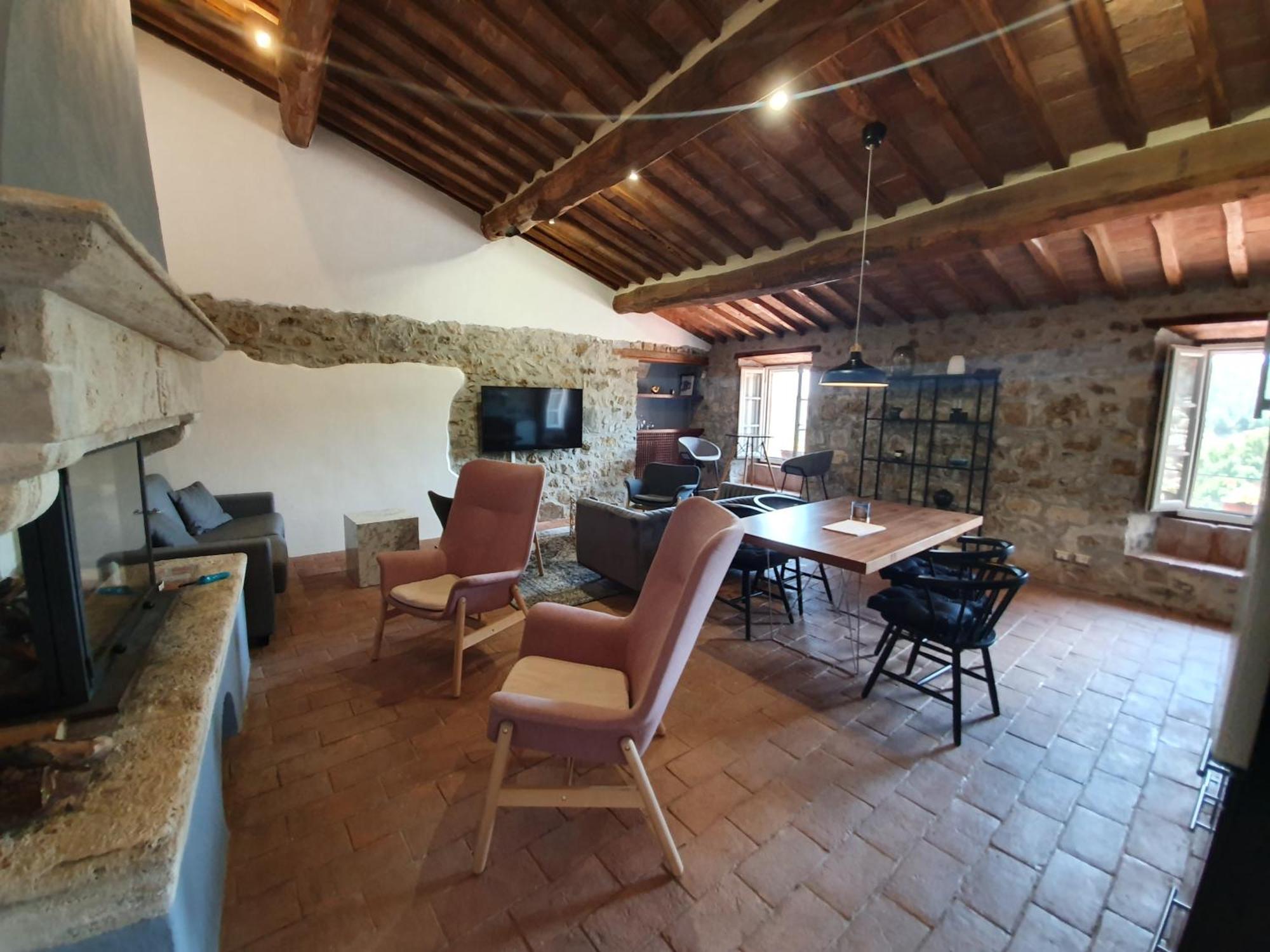 Vin Hotel - Wine Resort And Agriturismo Montieri Ngoại thất bức ảnh